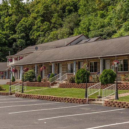 Budget Inn Watkins Glen Exteriér fotografie