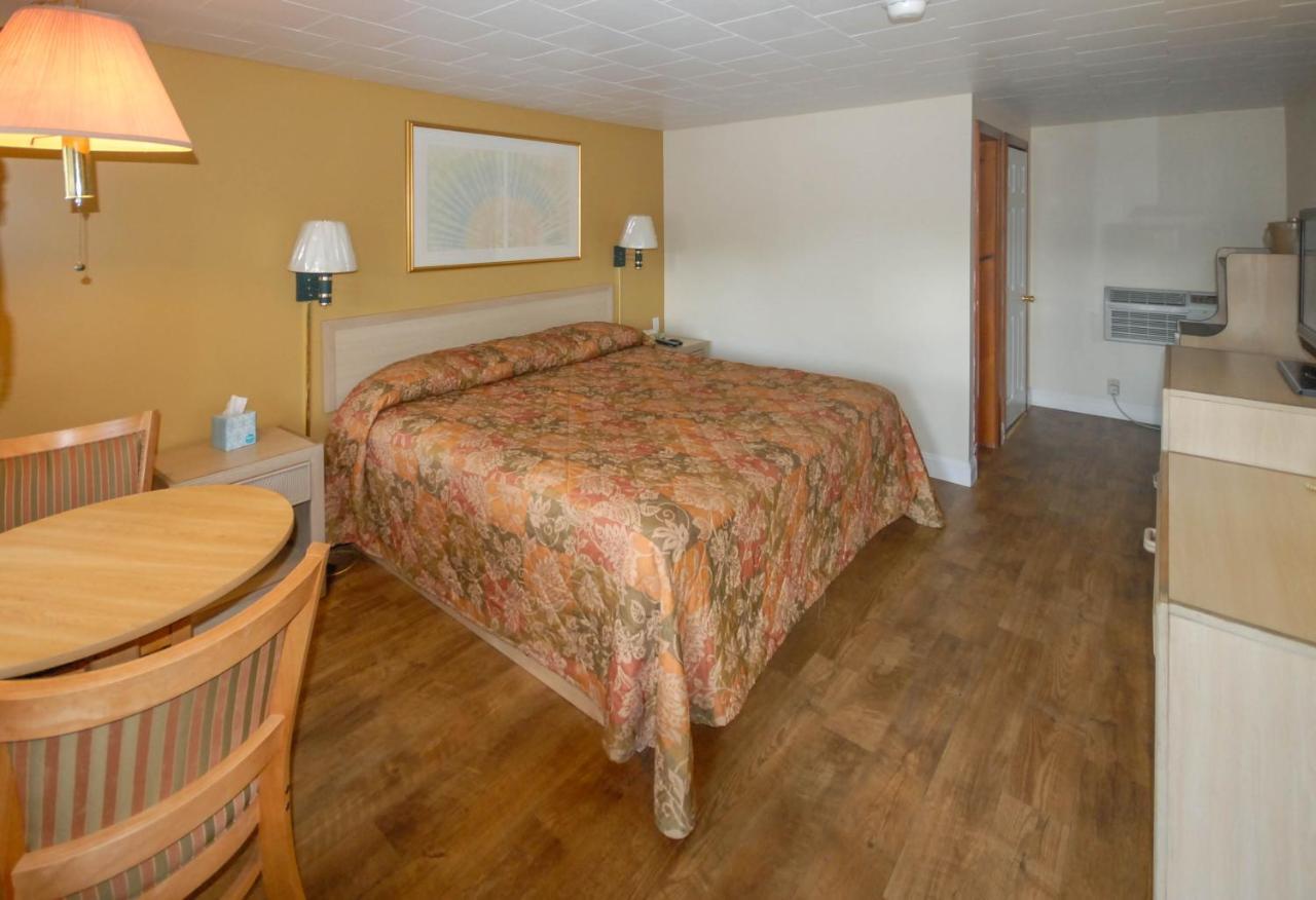 Budget Inn Watkins Glen Exteriér fotografie